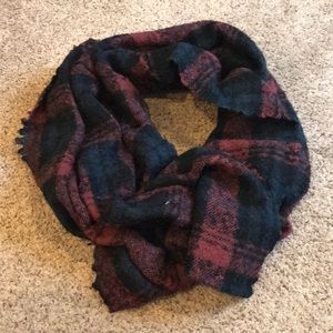 Infinity scarf